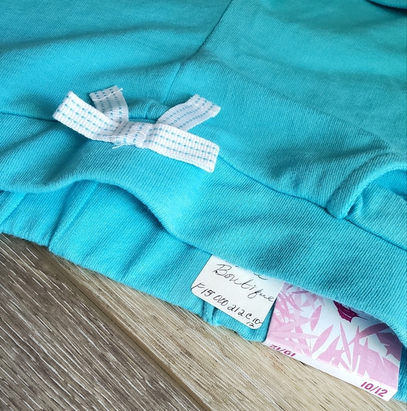NEW Girls Tommy Bahama teal pull on knit shorts with front pockets in Sz.10/12 - Picture 6 of 6